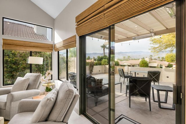 12 Bonita Lane, Palm Desert, CA 92260