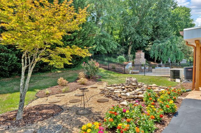 1620 Fairway Drive Drive, Johnson City, TN 37601