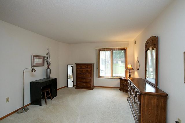 250 Freemont Avenue SE 113, Hutchinson, MN 55350