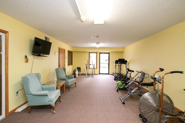 250 Freemont Avenue SE 113, Hutchinson, MN 55350