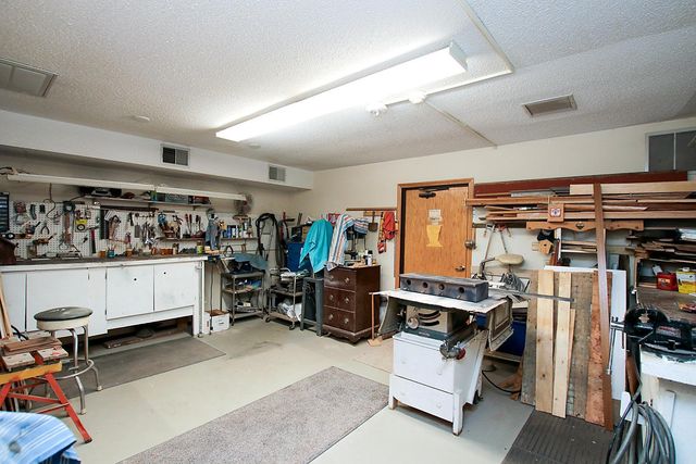 250 Freemont Avenue SE 113, Hutchinson, MN 55350