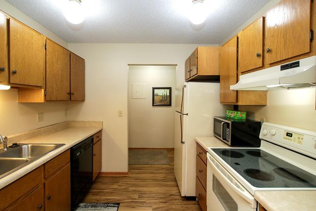 250 Freemont Avenue SE 113, Hutchinson, MN 55350