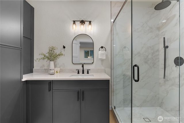 6903 36th Avenue SE, Lacey, WA 98503