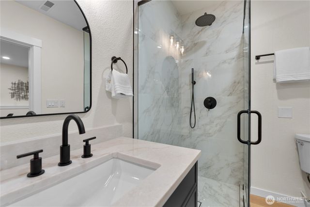 6903 36th Avenue SE, Lacey, WA 98503