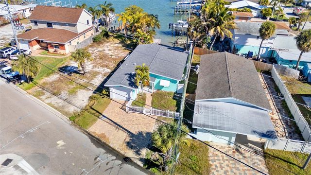 14555 N BAYSHORE DRIVE, Madeira Beach, FL 33708