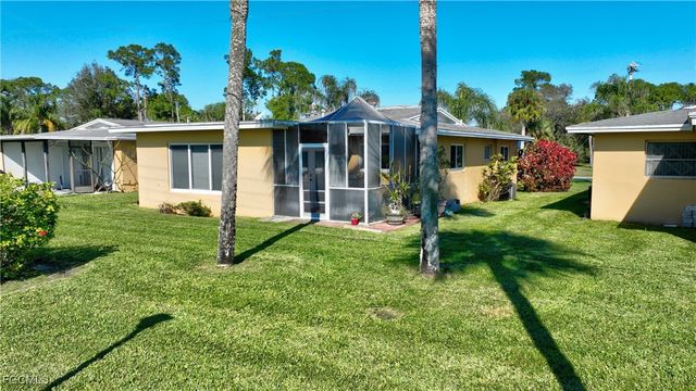 2212 E 6th ST, Lehigh Acres, FL 33936