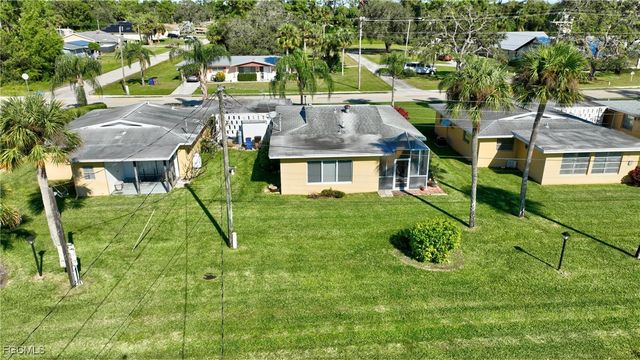 2212 E 6th ST, Lehigh Acres, FL 33936