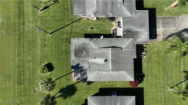 2212 E 6th ST, Lehigh Acres, FL 33936