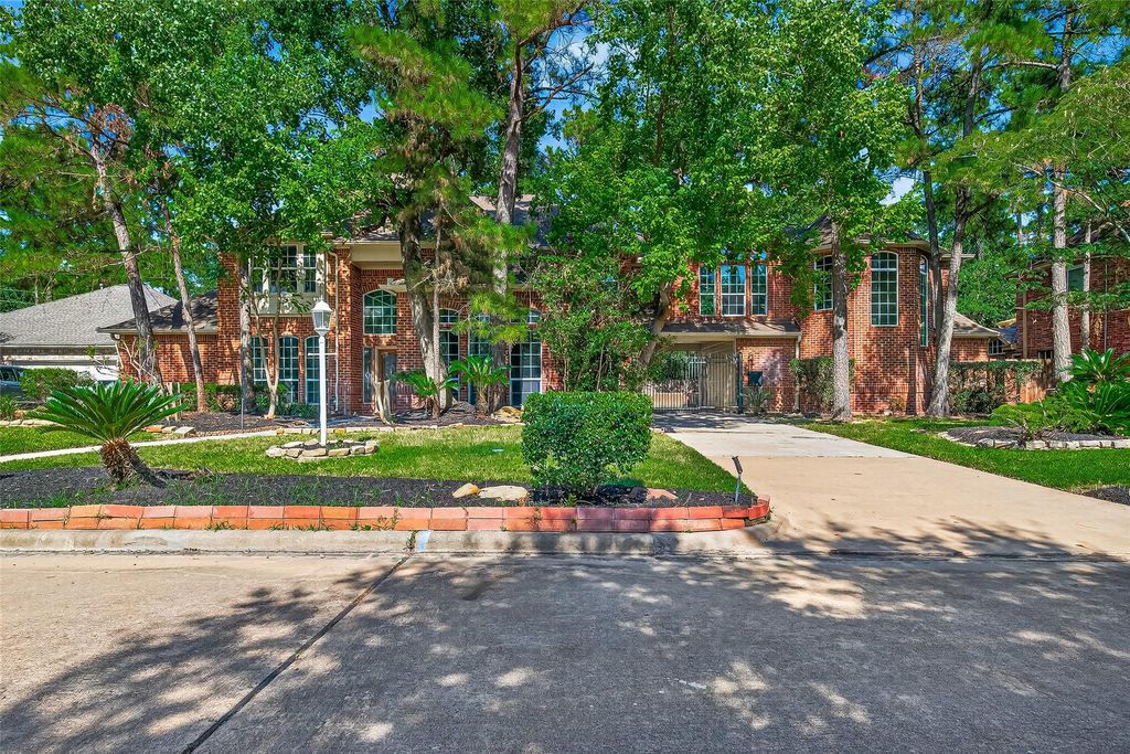 18014 Hampton Oak Drive, Spring, TX 77379