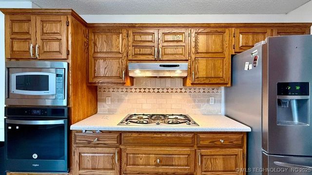 8505 E 92nd Street, Tulsa, OK 74133