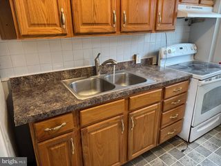 526 RANDOM RD #1ST FLOOR, Baltimore, MD 21229