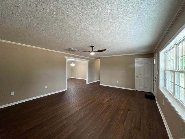 38900 Highway 67, Donaldson, AR 71941