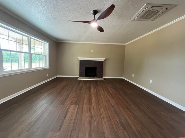 38900 Highway 67, Donaldson, AR 71941