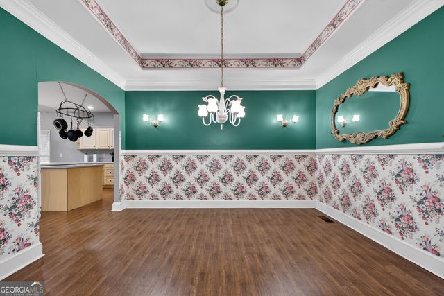 280 Waters Edge Lane, Newnan, GA 30263