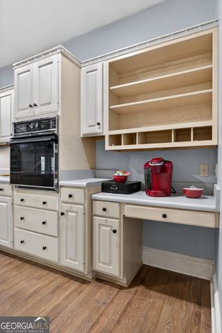 280 Waters Edge Lane, Newnan, GA 30263