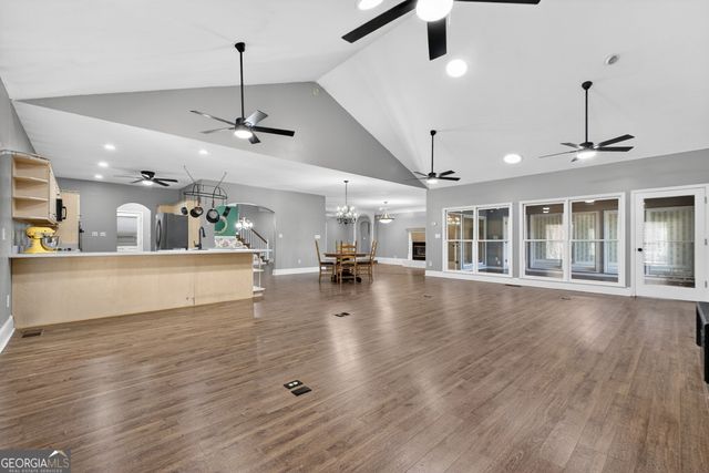 280 Waters Edge Lane, Newnan, GA 30263