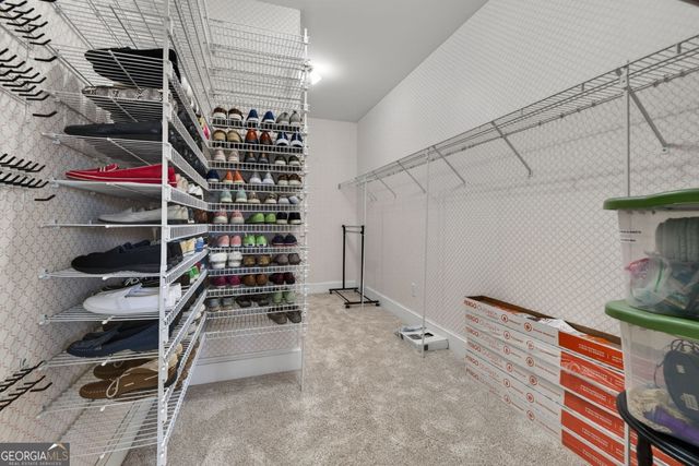 280 Waters Edge Lane, Newnan, GA 30263