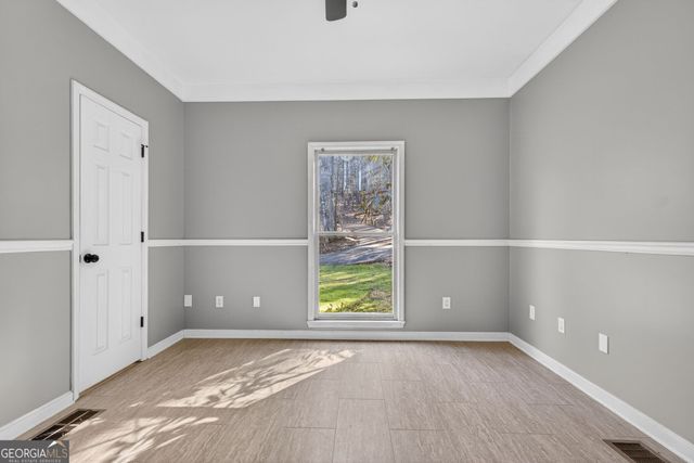 280 Waters Edge Lane, Newnan, GA 30263