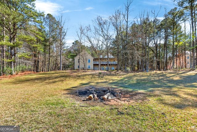 280 Waters Edge Lane, Newnan, GA 30263