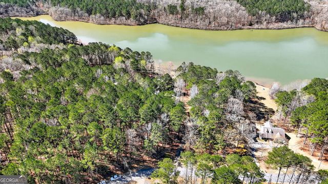 280 Waters Edge Lane, Newnan, GA 30263