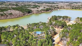 280 Waters Edge Lane, Newnan, GA 30263