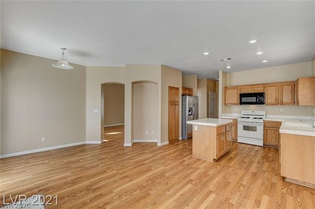 7993 Sky Birch Court, Las Vegas, NV 89147