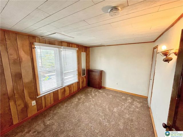 1022 South 10th Street, Allentown City, PA 18103
