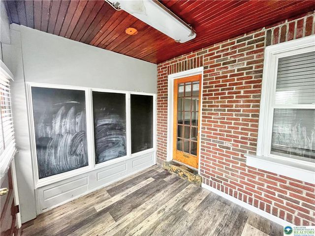 1022 South 10th Street, Allentown City, PA 18103