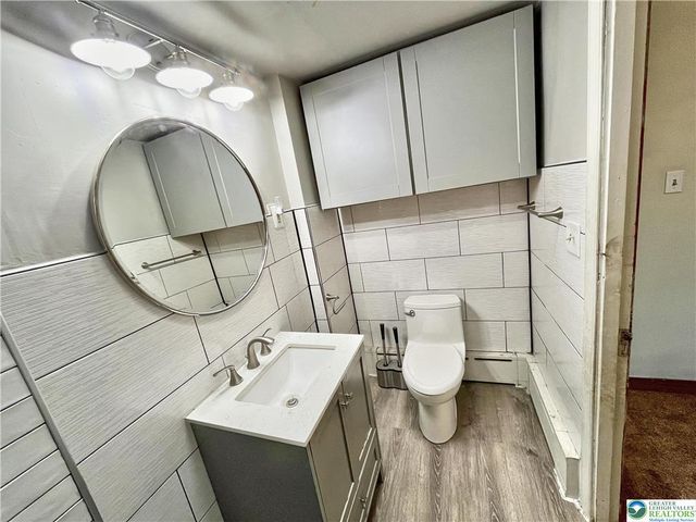 1022 South 10th Street, Allentown City, PA 18103