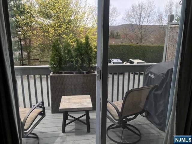 570 Glasmere Road, Mahwah, NJ 07430