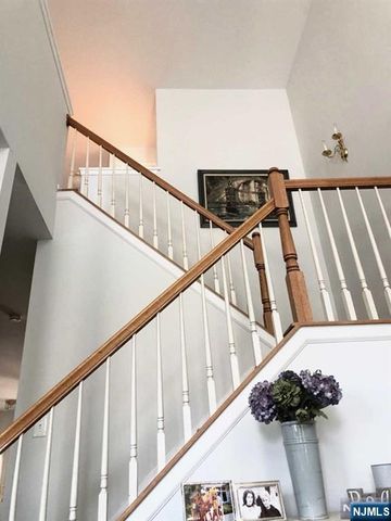 570 Glasmere Road, Mahwah, NJ 07430