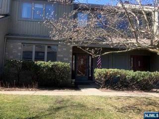 570 Glasmere Road, Mahwah, NJ 07430