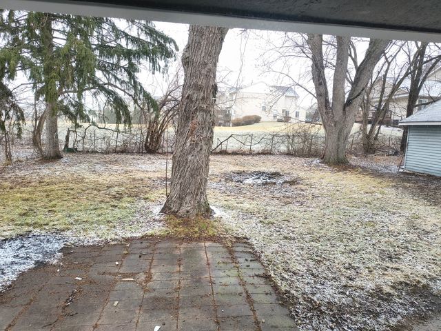 1803 Riverside Drive, Mchenry, IL 60050