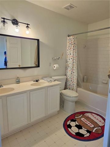 1706 Stanwood Drive NW, Kennesaw, GA 30152