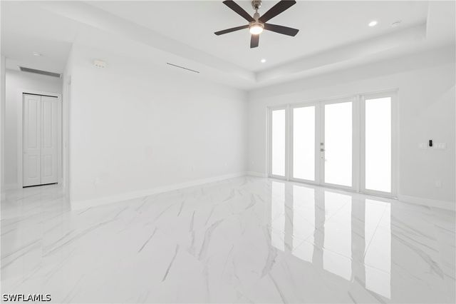 121 NE 8th TER, Cape Coral, FL 33909