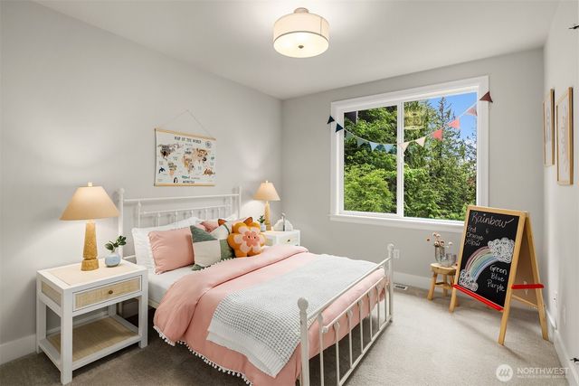 1555 158th Court SE, Bellevue, WA 98008