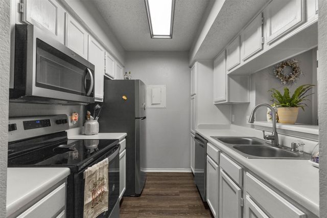 3201 Donnelly Circle 309, Fort Worth, TX 76107