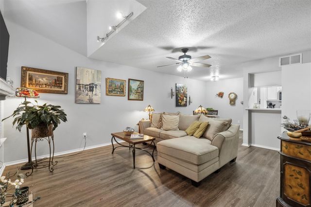 3201 Donnelly Circle 309, Fort Worth, TX 76107