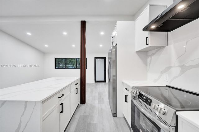 1239 SW 29th Terrace, Fort Lauderdale, FL 33312