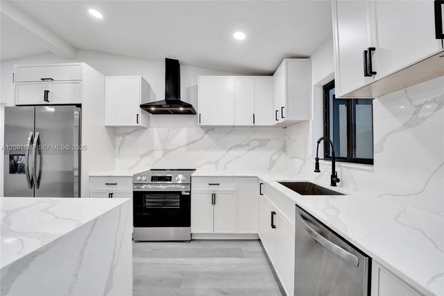 1239 SW 29th Terrace, Fort Lauderdale, FL 33312