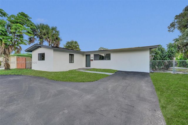 1239 SW 29th Terrace, Fort Lauderdale, FL 33312