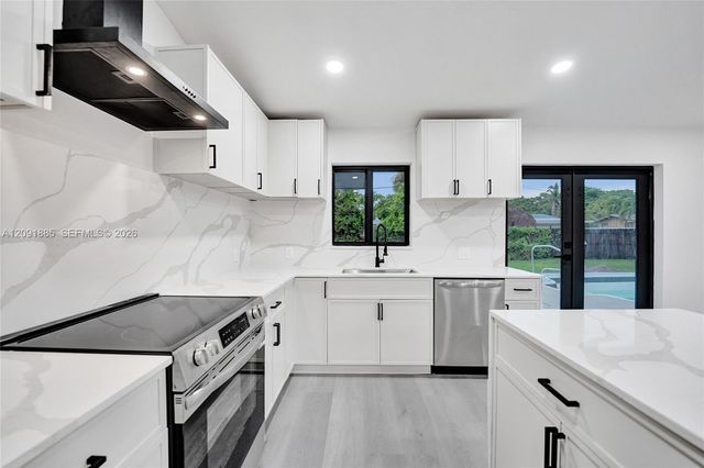 1239 SW 29th Terrace, Fort Lauderdale, FL 33312