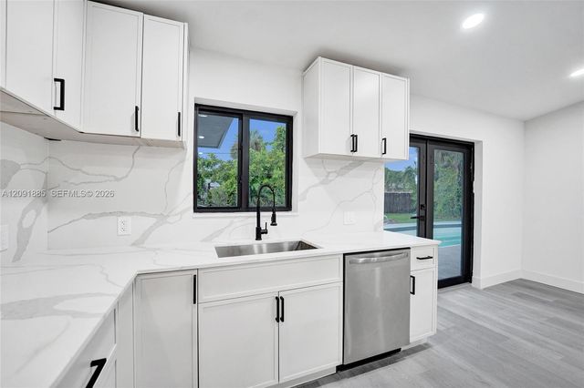 1239 SW 29th Terrace, Fort Lauderdale, FL 33312