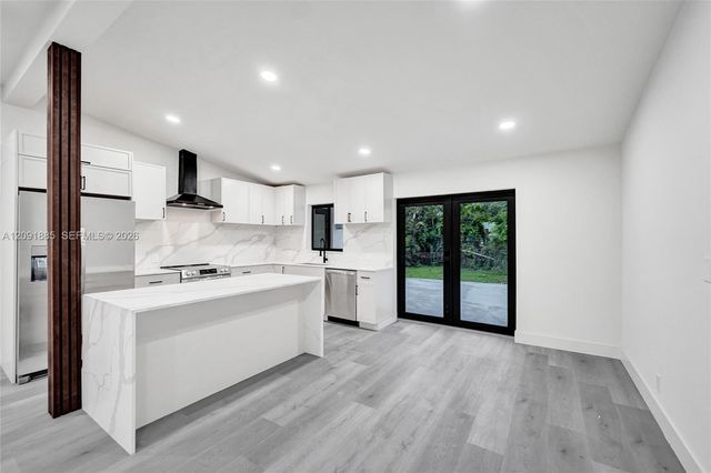 1239 SW 29th Terrace, Fort Lauderdale, FL 33312