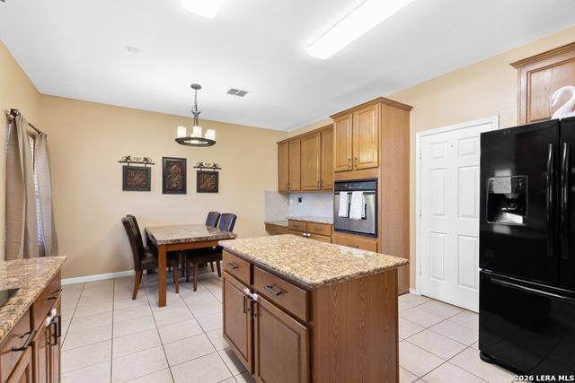 823 Creek Pebble, San Antonio, TX 78253