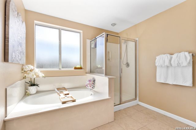 823 Creek Pebble, San Antonio, TX 78253