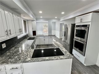 20 Biscuit Hill Road, Foster, RI 02825