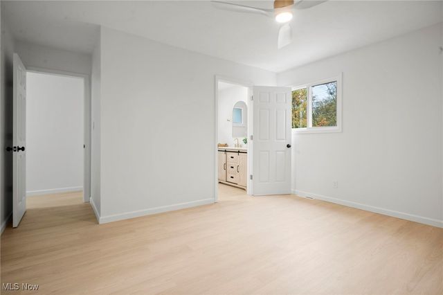 9035 Wallings Road, North Royalton, OH 44133