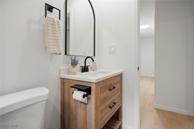 9035 Wallings Road, North Royalton, OH 44133