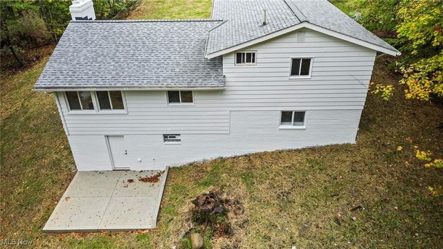 9035 Wallings Road, North Royalton, OH 44133